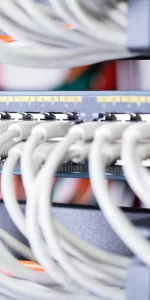 Connectivity CAT6 cables in a router 1x2 1